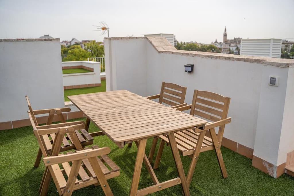 Apartamento Optimus Corazon De Triana Sevilla Exterior foto